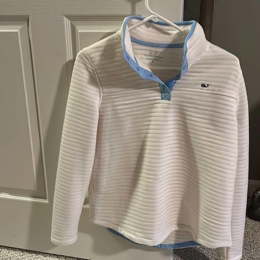 Vineyard vines pullover